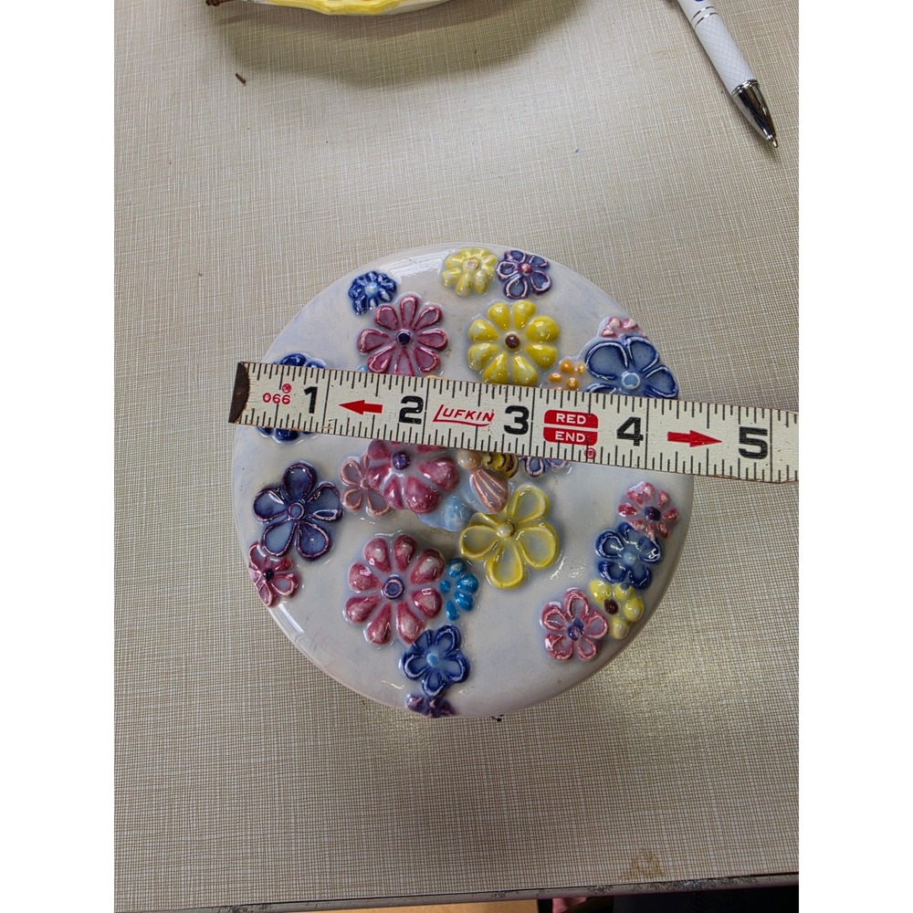 Vintage 1978 Arnel's Ceramic Lidded Canister Raised Floral Trinket Jar Blue Pink - Picture 6 of 6